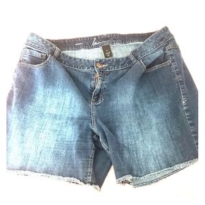Lane Bryant Size 20 denim shorts